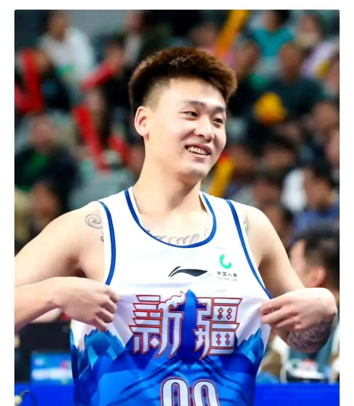 赵睿有望压, 有他加入