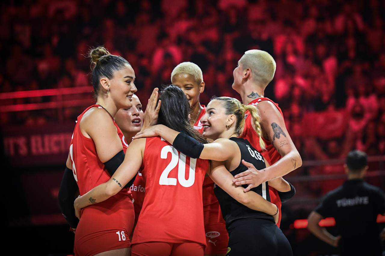 日本队, 哥伦比亚队 日本队, 哥伦比亚队