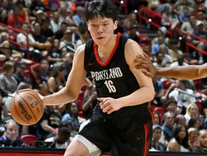 防守动作 防守动作